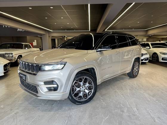 JEEP COMMANDER 1.3 T270 TURBO FLEX OVERLAND AT6